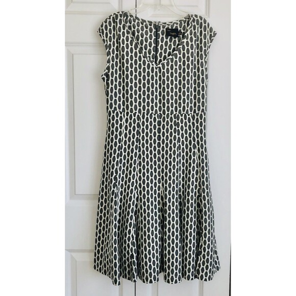TAYLOR WOMENS SIZE 10 COCKTAIL DRESS FIT AND FLARE, V-NECK, WHITE AND GRAY gw - Picture 2 of 5